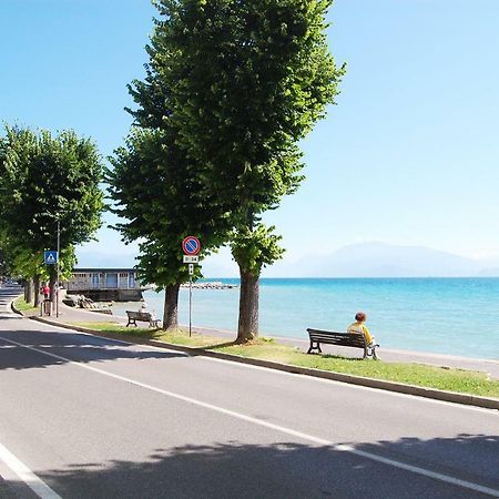 Maison Audrey Desenzano del Garda Exterior foto